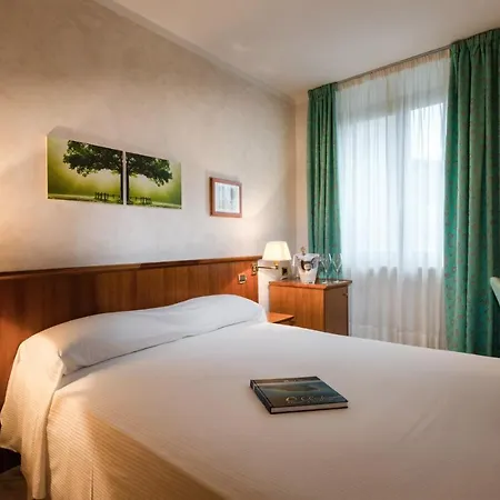 Hotel Corte Regina 3*