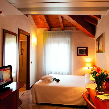 Hotel Corte Regina Sirmione