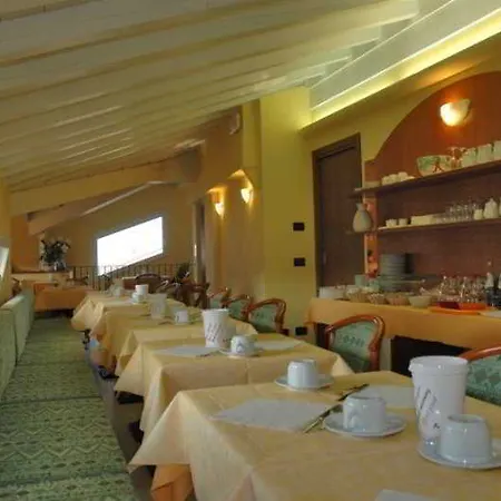 Corte Regina Sirmione