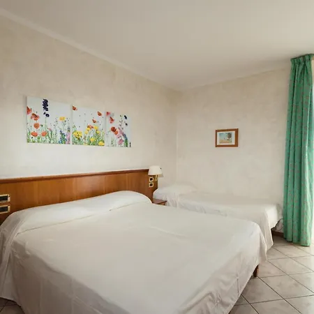 Hotel Corte Regina 3*
