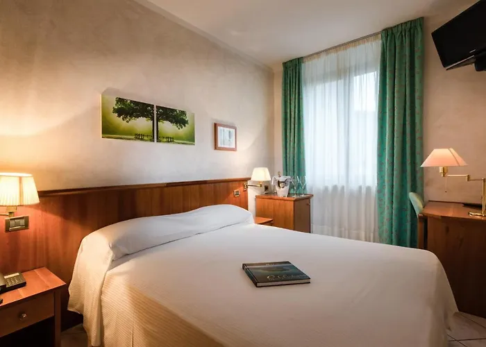 Hotel Corte Regina 3*