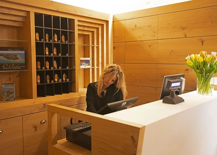 Corte Regina Hotel 3*