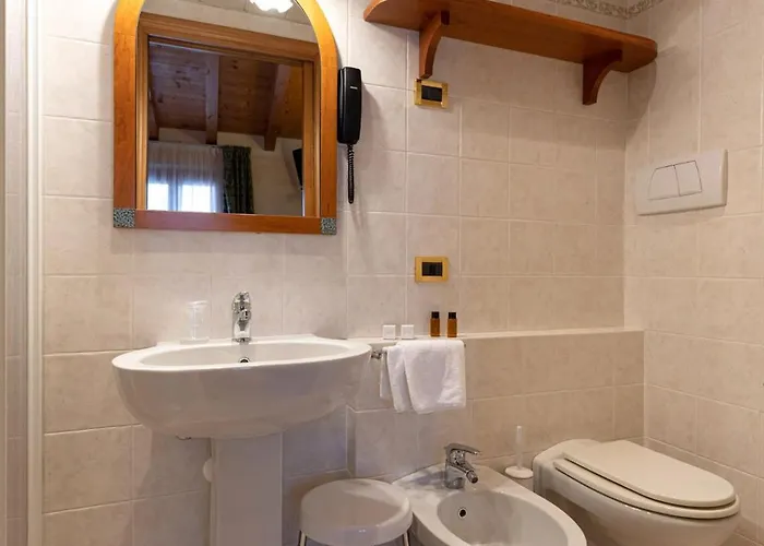 Corte Regina 3* Sirmione