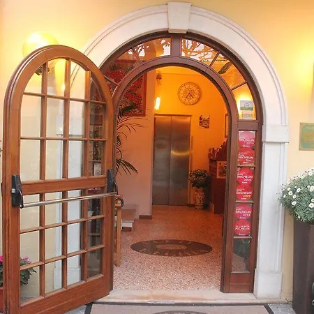 Corte Regina Сирмионе
