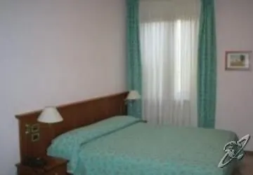 Corte Regina 3* Сирмионе
